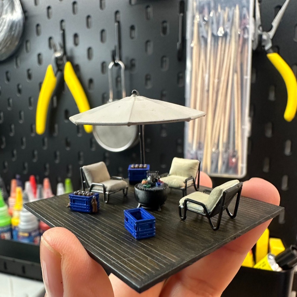 Diorama 1/64: Cenário em Minia - Tools Workshop Kids avaliação e preço